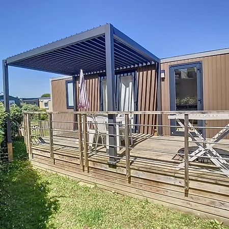 Mobil-home Luxe A Jullouville: 200m Plage, Piscine Chauffee, 4 Pers, Parking, Wi-fi Inclus - Fr-1-361a-34