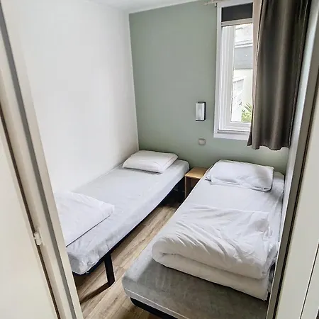 Mobil-home Luxe A Jullouville: 200m Plage, Piscine Chauffee, 4 Pers, Parking, Wi-fi Inclus - Fr-1-361a-34 * Jullouville-les-Pins