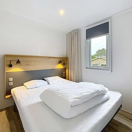 Mobil-home Luxe A Jullouville: 200m Plage, Piscine Chauffee, 4 Pers, Parking, Wi-fi Inclus - Fr-1-361a-34