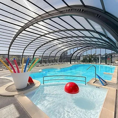 Mobil-home Luxe A Jullouville: 200m Plage, Piscine Chauffee, 4 Pers, Parking, Wi-fi Inclus - Fr-1-361a-34 Jullouville-les-Pins